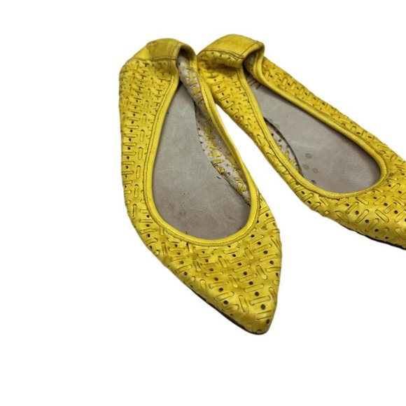 PIRANHA ITALIA Woven Pointed Flats (Size 6.5) - Picture 2 of 4